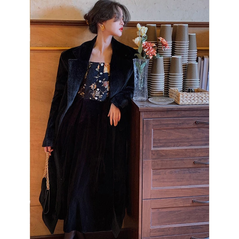 Billlnai  2023 Vintage Velvet Black Dress Lady Square Collor Long Sleeve Eveing Party Midi Dress Women Casual One Piece Dress Korea