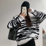 Lazy Style Striped V-Neck Pullover Sweater Women Autumn 2023 New Korean Fashion Knit Tops Long Sleeves Knitting pull femme