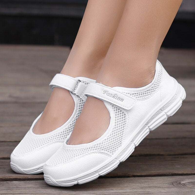 Women Flat Casual Shoes Fashion Breathable Mesh Tenis Feminino Shoes Women Sneakers Summer Ladies Boat Shoes Zapatos Para Mujer